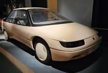 To sedan 2144 Istra byl naprosto nezávislým modelem, který vznikl jako představa ruského auta pro roku 2000.