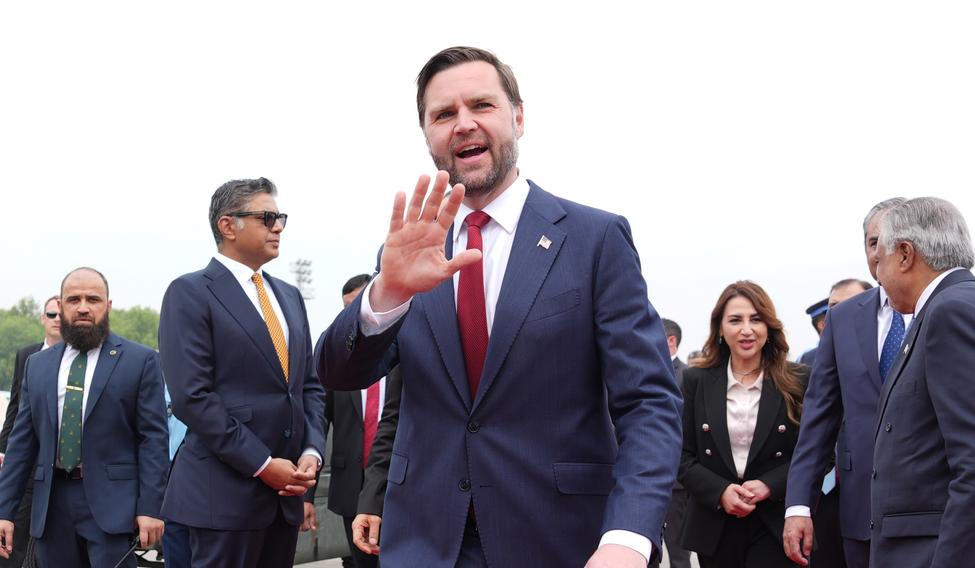 Pakistan Iran US Vance