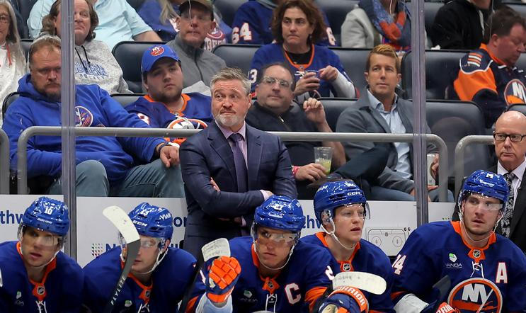 NHL: Pittsburgh Penguins at New York Islanders