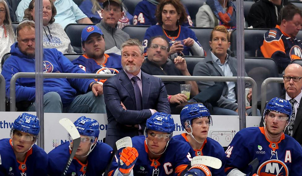 NHL: Pittsburgh Penguins at New York Islanders