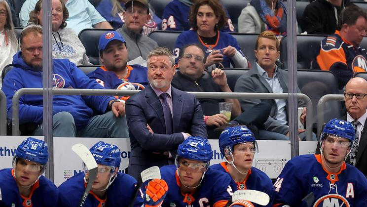 NHL: Pittsburgh Penguins at New York Islanders