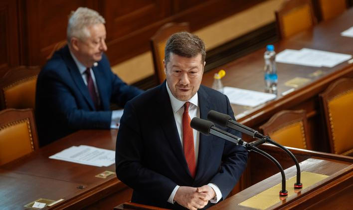 Tomio Okamura, Mimořádná schůze sněmovny k vydání Andreje Babiše a Tomia Okamury