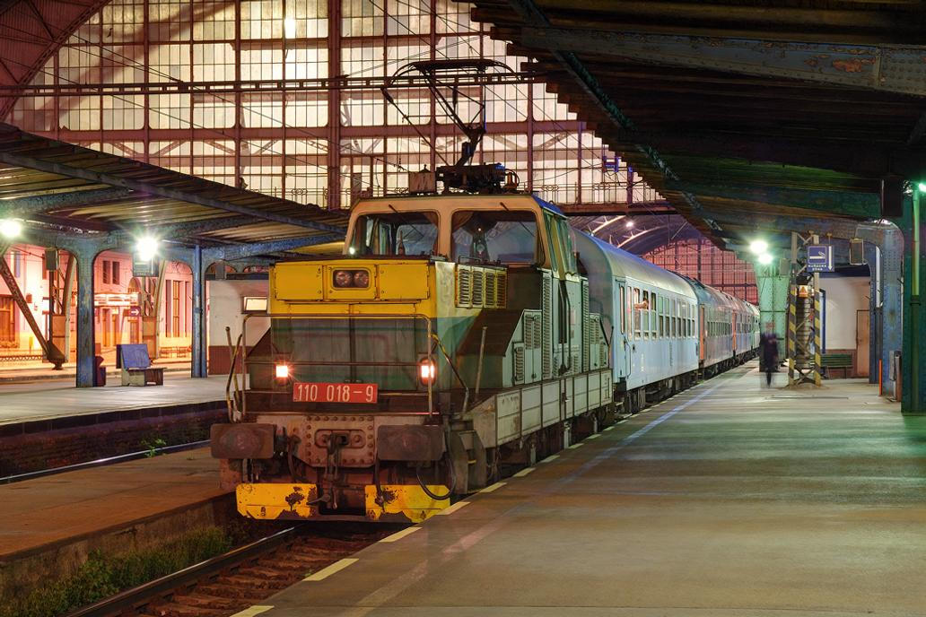 Posunovací lokomotiva Žehlička