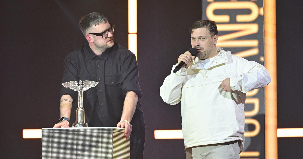 „Náš kámoš Oto je v kanceláři víc, než by měl.“ Ceny Anděl ovládly politické apely