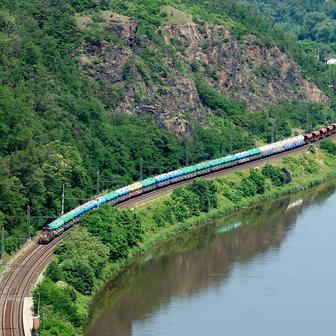 Posunovací lokomotiva Žehlička