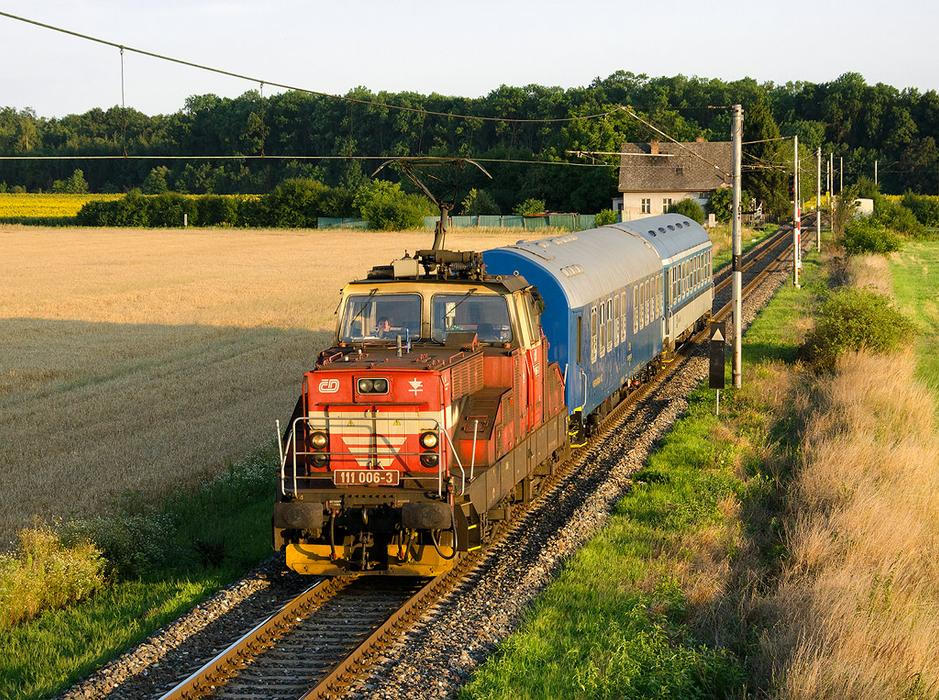 Posunovací lokomotiva Žehlička