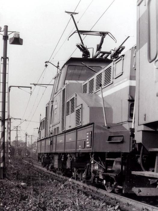 Posunovací lokomotiva Žehlička