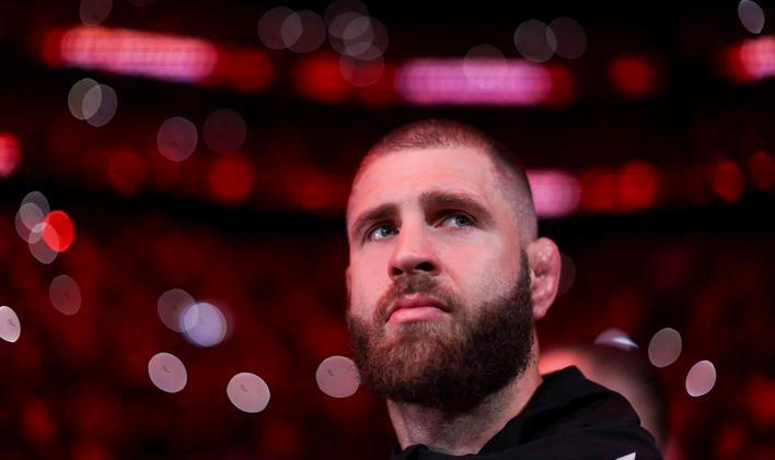 Jiří Procházka  během souboje s Carlosem Ulbergem