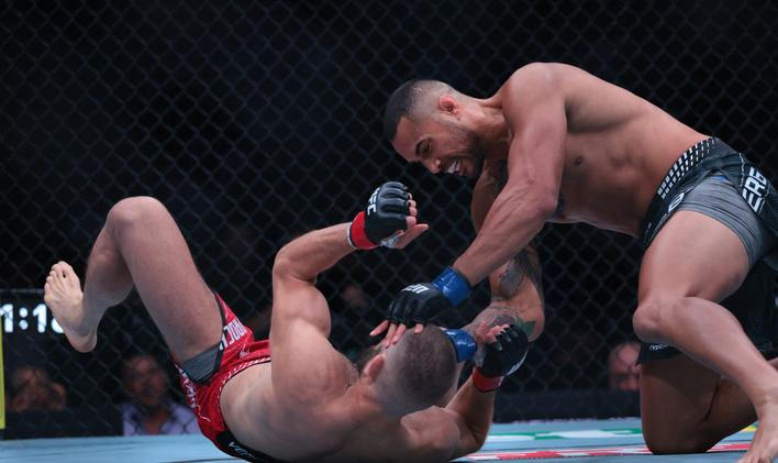 MMA: UFC 327- Prochazka vs Ulberg