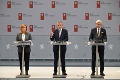 Alena Schillerová, ministryně financí, politička, Andrej Babiš, premiér, Karel Havlíček, vicepremiér, ministr průmyslu a obchodu, politik