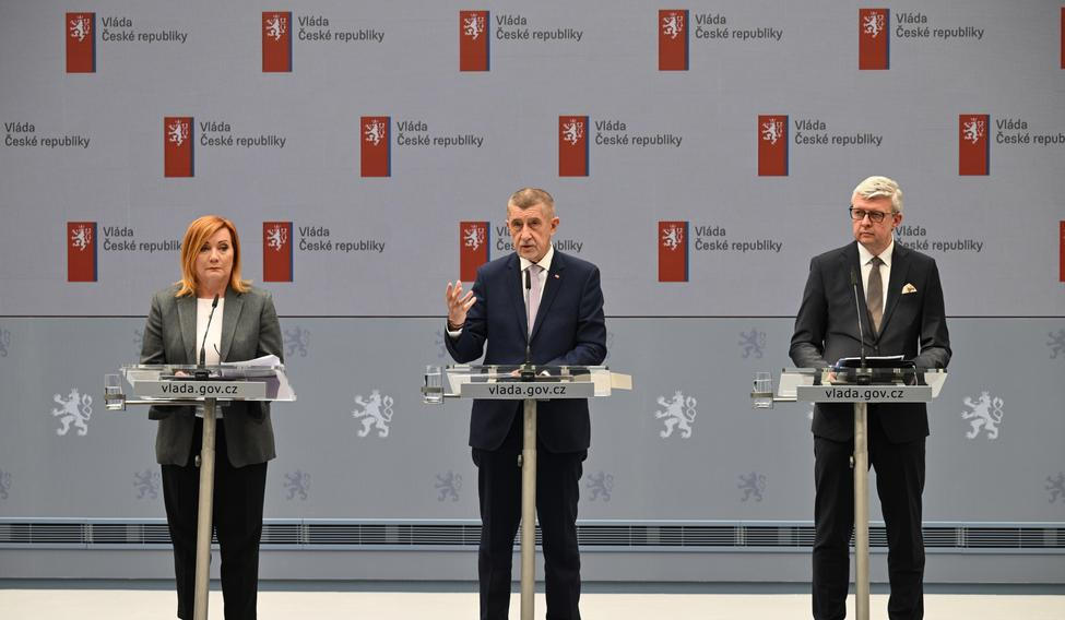 Alena Schillerová, ministryně financí, politička, Andrej Babiš, premiér, Karel Havlíček, vicepremiér, ministr průmyslu a obchodu, politik