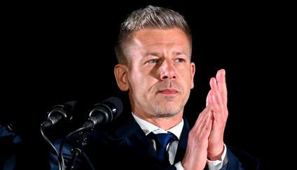 Péter Magyar začal zostra. Hned ve svém vítězném nedělním projevu prohlásil, že Orbánův režim skončil a že Maďarsko bude opět silným spojencem v Evropské unii i v NATO.