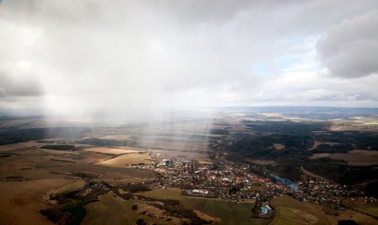 přeháňka, počasí, mraky, předpověď, jaro léto podzim zima, mračno, zataženo, občasné přeháňky