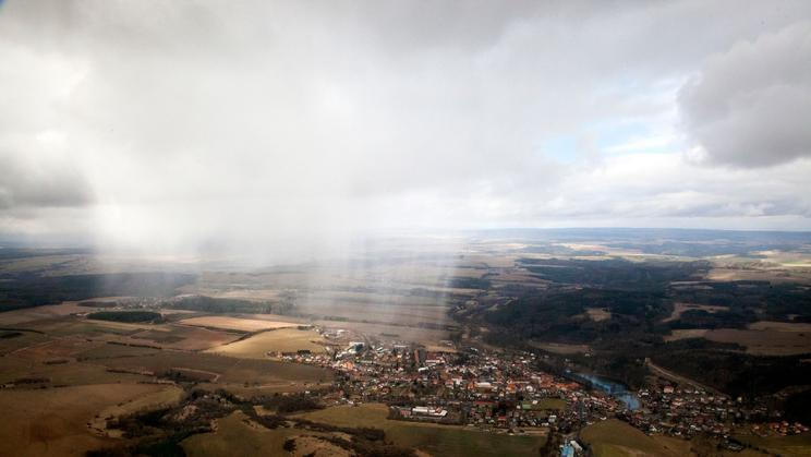 přeháňka, počasí, mraky, předpověď, jaro léto podzim zima, mračno, zataženo, občasné přeháňky