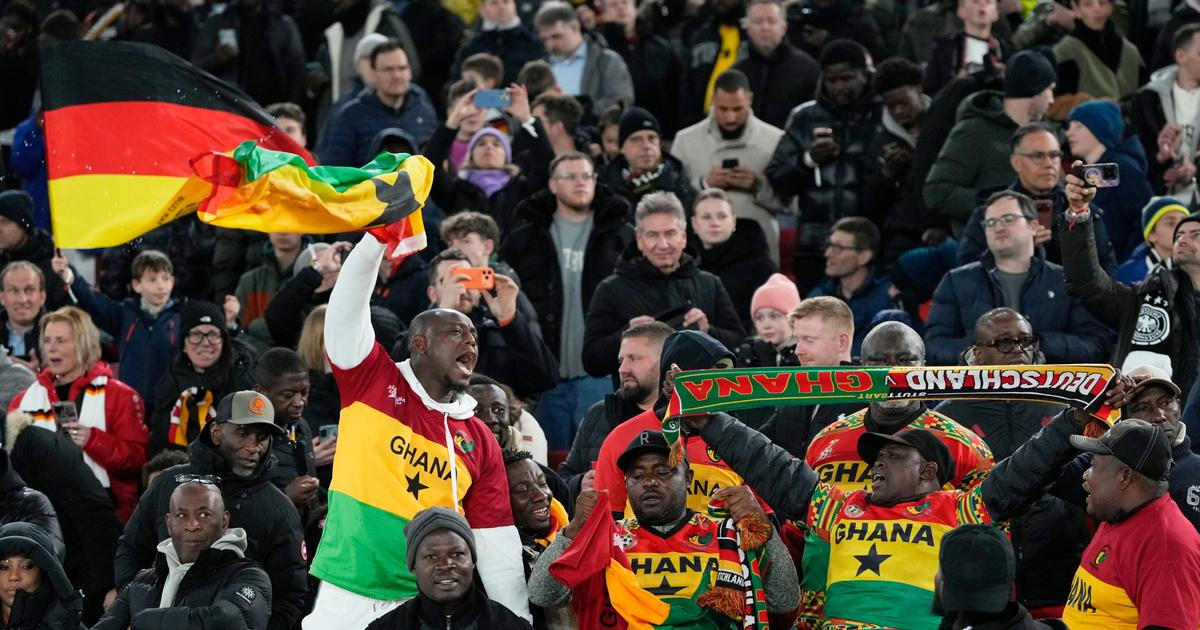 Tragédie v Ghaně. Střelba na autobus zabila mladého fotbalistu, další jsou nezvěstní