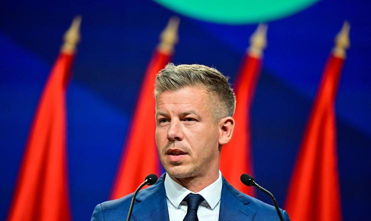 Peter Magyar holds a press conference a day after the parliamentary election in Budapest