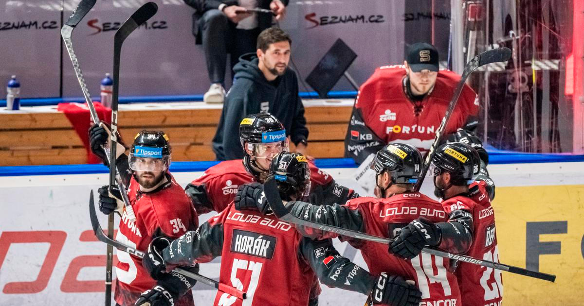 Sparťané porazili Dynamo a vydřeli sedmý zápas semifinále 