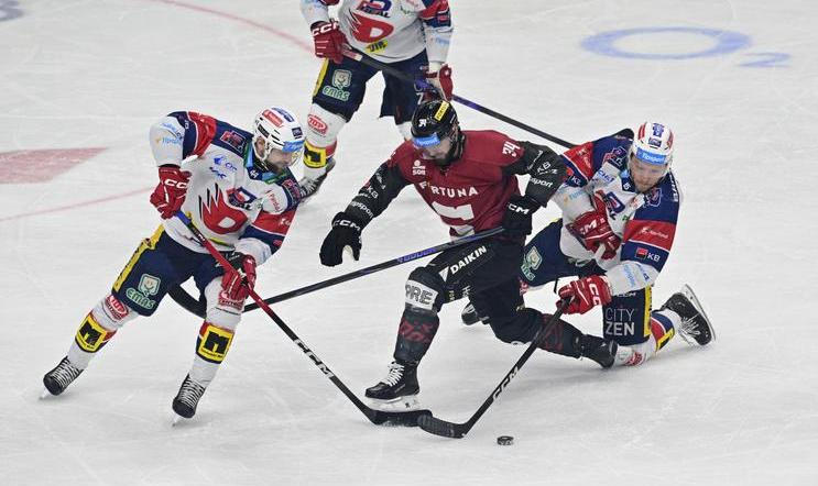 Patrik Poulíček, Michael Špaček, John Ludvig