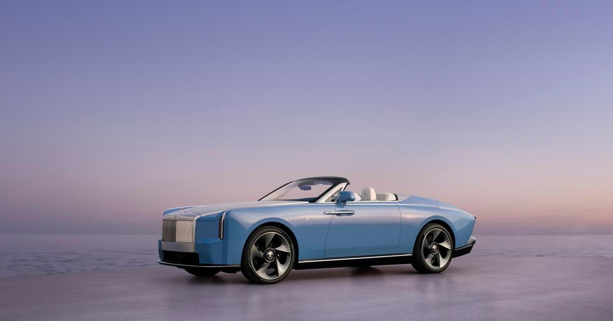 Nikdo jiný by neměl odvahu. Kabriolet Rolls-Royce má hvězdné nebe a slyšíte v něm slavíky