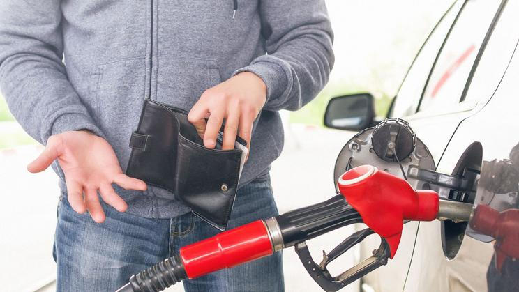 Ilustrační snímek / Benzín / Diesel / Nafta / Paliva / Cena / Zdražování / Růst ceny / Energie / Ekonomika / Energetická krize / Inflace