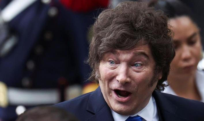 Argentina honours "Malvinas' War" victims