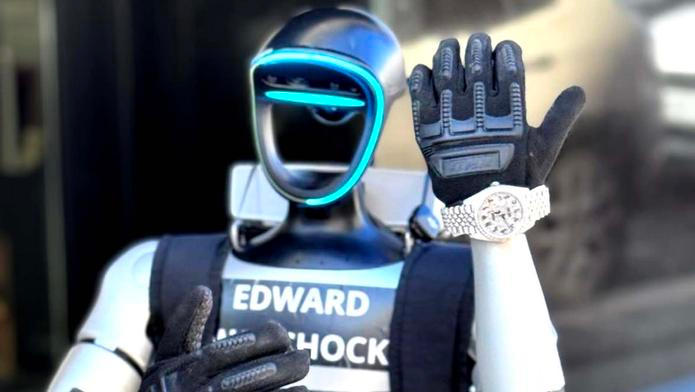 Ve Varšavě se objevil robot, který se odmítá chovat jako „jen stroj“. 