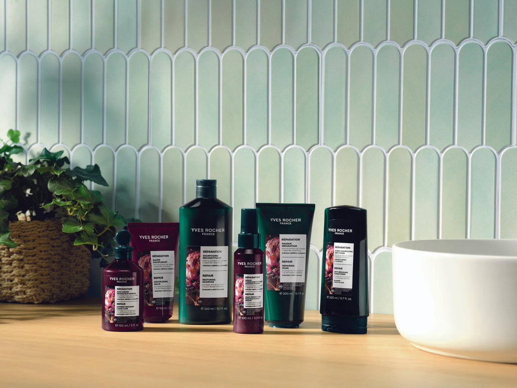 Inovovaná regenerační řada Yves Rocher slibuje smyslový zážitek. Yves Rocher