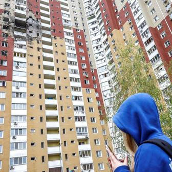 Ukrajina v plamenech: rozsáhlý noční úder zasáhl tři velká města