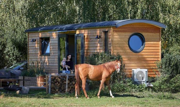 Kvalita prostoru nezávisí na jeho velikosti, ale na promyšlenosti, vztahu k materiálu a místu. A právě v tom spočívá jeho síla.