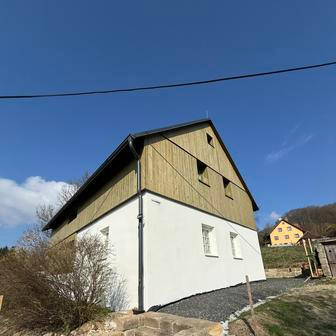 Vysoká je ideálním ubytováním pro milovníky přírody, kteří po túrách touží po komfortu a mají rádi modernější skandinávský styl.