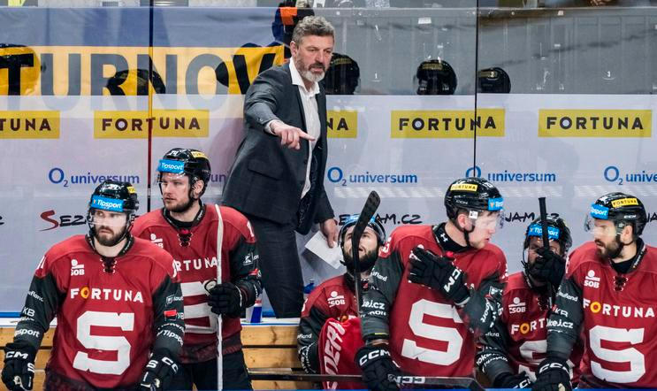 Jaroslav Nedvěd dovedl Spartu z desátého místa před finálovou bránu.