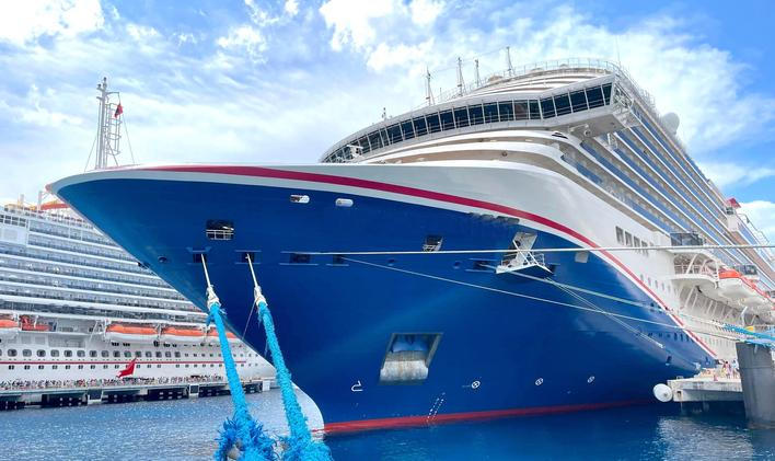 Výletní loď Carnival Horizon se pro Annu stala osudnou.