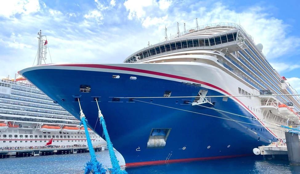 Výletní loď Carnival Horizon se pro Annu stala osudnou.