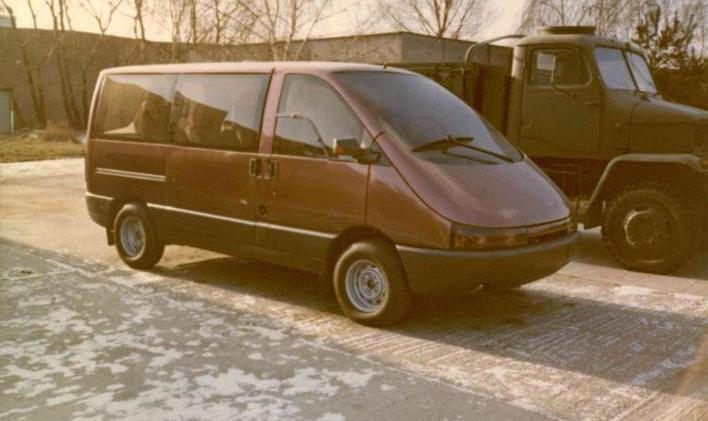 BAZ MNA 1000 byl nejmodernějším ze zamýšlených nástupců Škody 1203.