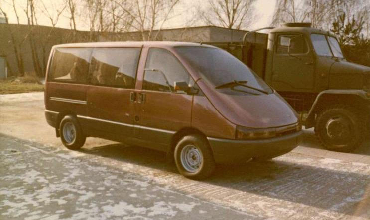 BAZ MNA 1000 byl nejmodernějším ze zamýšlených nástupců Škody 1203.