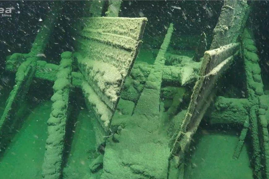 Hřbitov lodí u Gibraltaru. Vědci odhalili tajemství 134 plavidel, která se nikdy nevrátila