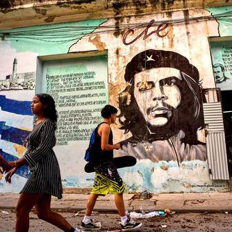 Porážka USA v zátoce Sviní znovu ožila. Trump hrozí, Havana mobilizuje