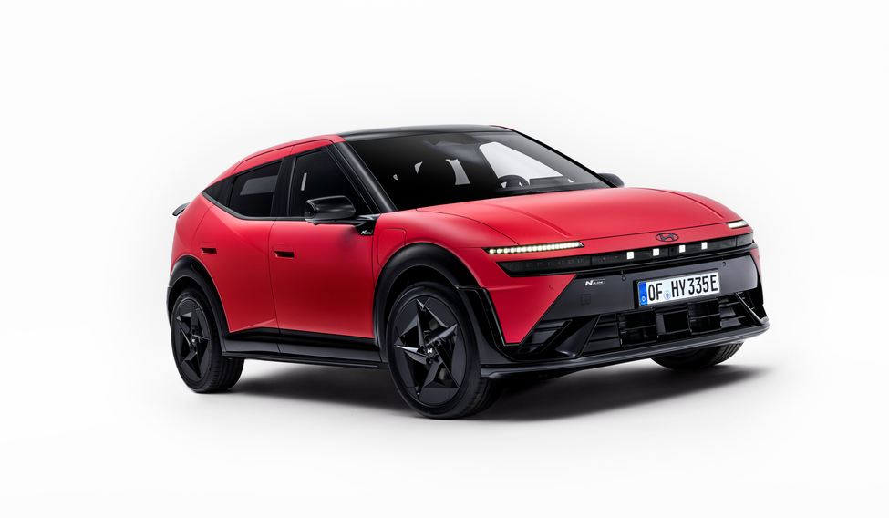 Hyundai představil nový dostupný elektromobil: Ioniq 3.