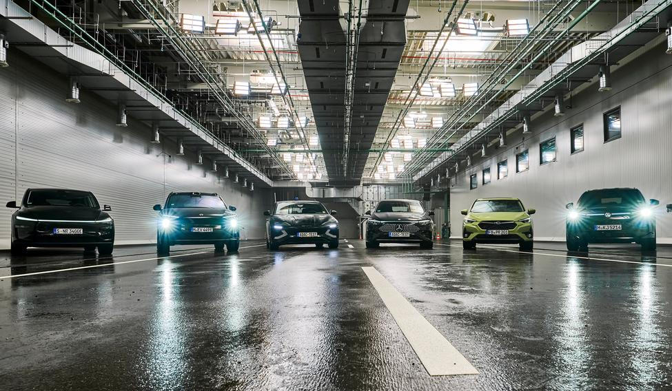 Test systémů nouzového brzdění autoklubu ADAC 2026