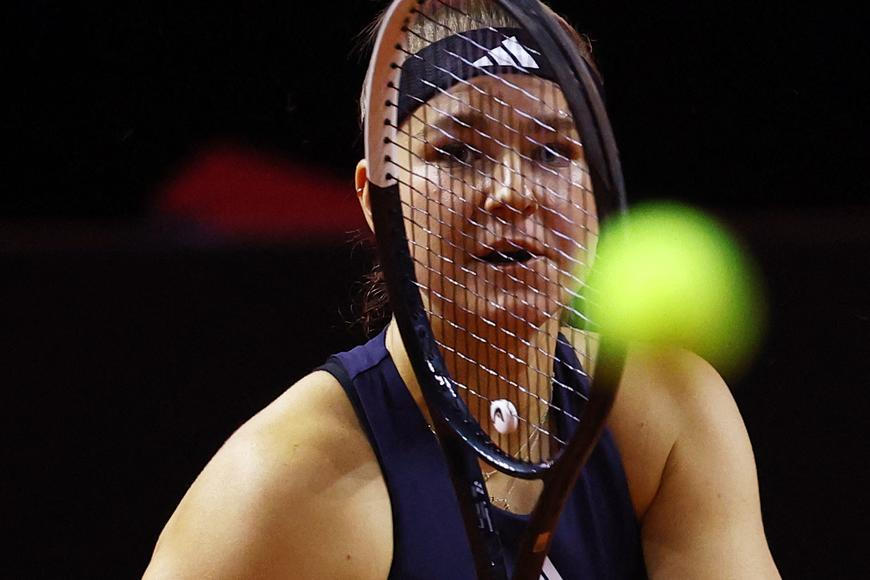 Černý den českého tenisu zlomila Muchová. Další tři si semifinále nezahrají