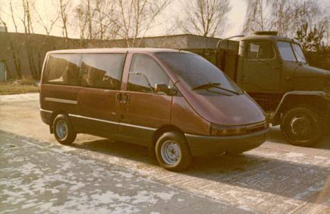 Čím nahradit Škodu 1203? Otázka, která trápila československé inženýry a plánovače už od roku 1968, kdy začala výroba oblíbené dodávky.
