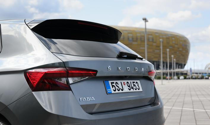 Mezi nejlevnější auta v Česku pronikla opět i Škodovka.