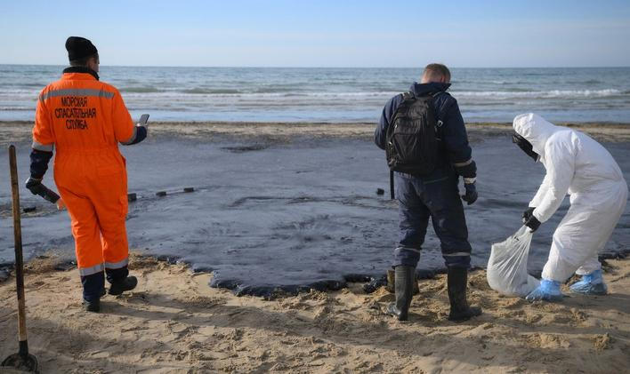 Rusko černé moře mazut