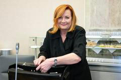 ČR-vláda-hospodářství-FASTPIX