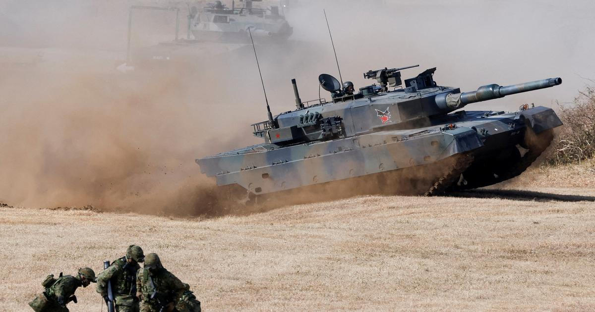 Premiérka ohlásila změnu kurzu: Japonsko usnadní vývoz zbraní. A Peking už protestuje