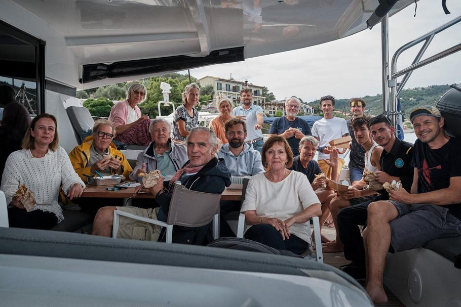 Z natáčení komedie Jana Svěráka Pět švestek. Štáb strávil natáčením tři týdny v Řecku.