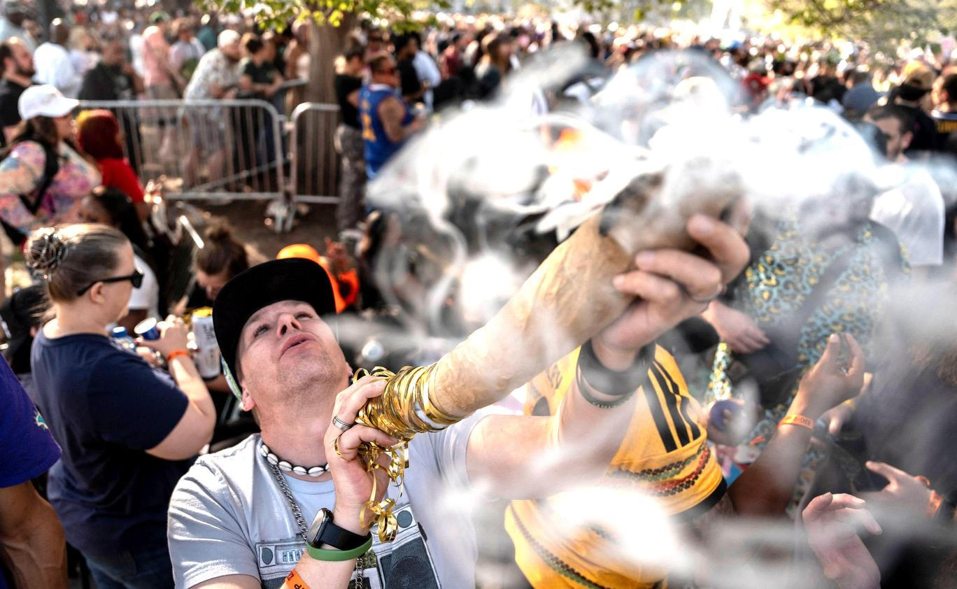 4/20: Jak se z obyčejné 4 a 20 stal celosvětový fenomén „čas hulit“