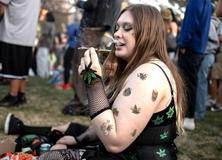 4/20: Jak se z obyčejné 4 a 20 stal celosvětový fenomén „čas hulit“