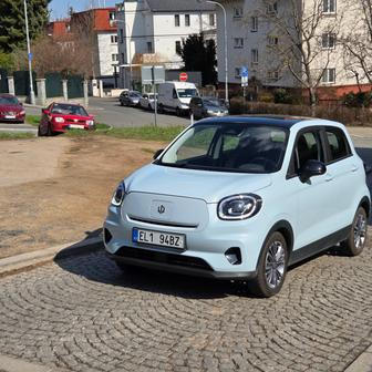 Leapmotor dává na mrňouse T03 v Česku větší slevu než v Německu.