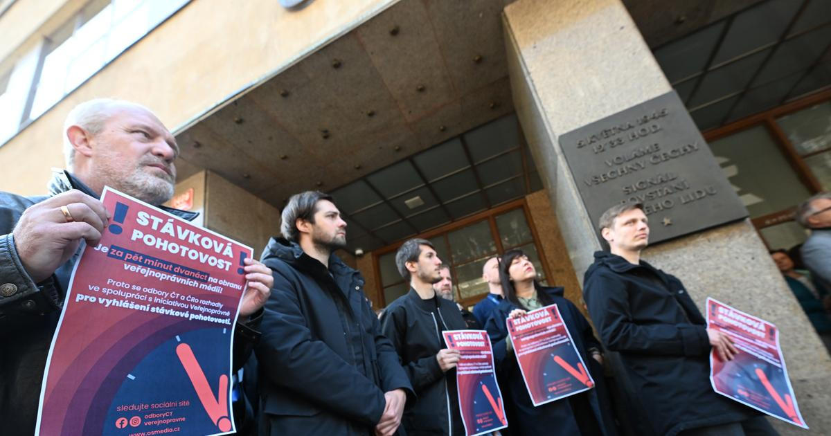 "Dotlačme vládu k dialogu." Stávkovou pohotovost vyhlásil rozhlas a po něm i ČT